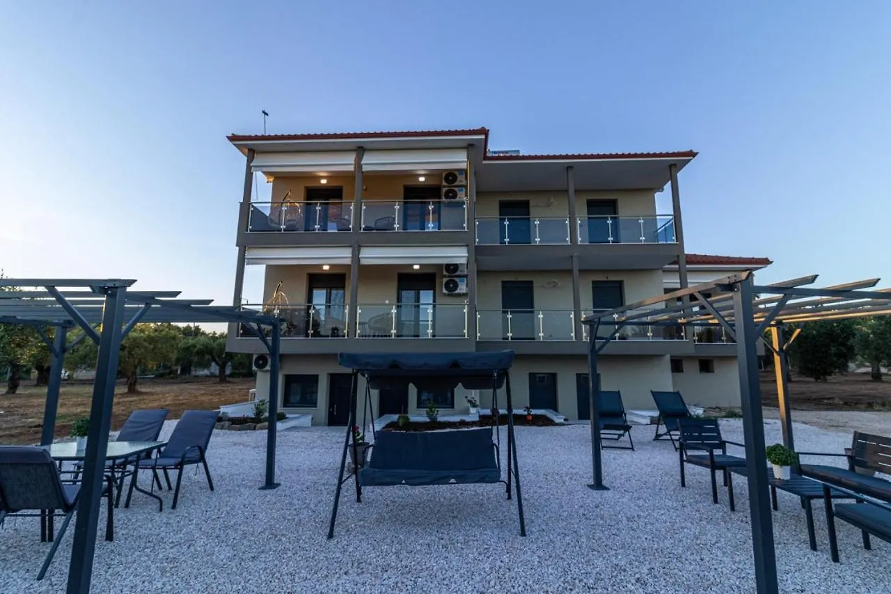 G C Luxury Apartments location