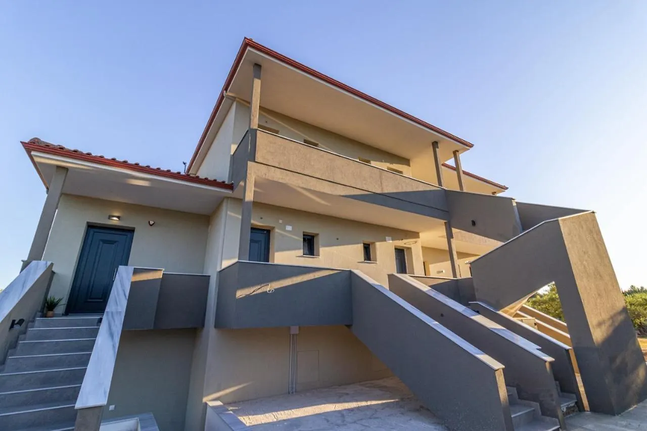 G C Luxury Apartments Nikiti