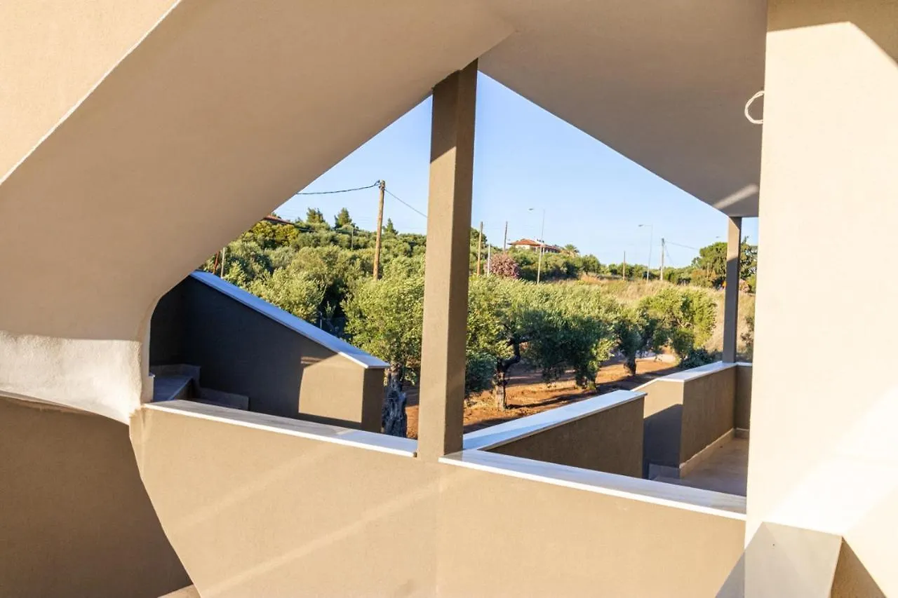 G C Luxury Apartments Nikiti
