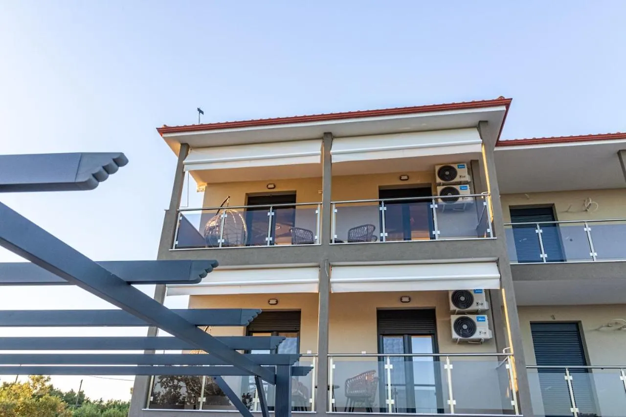 G C Luxury Apartments Nikiti