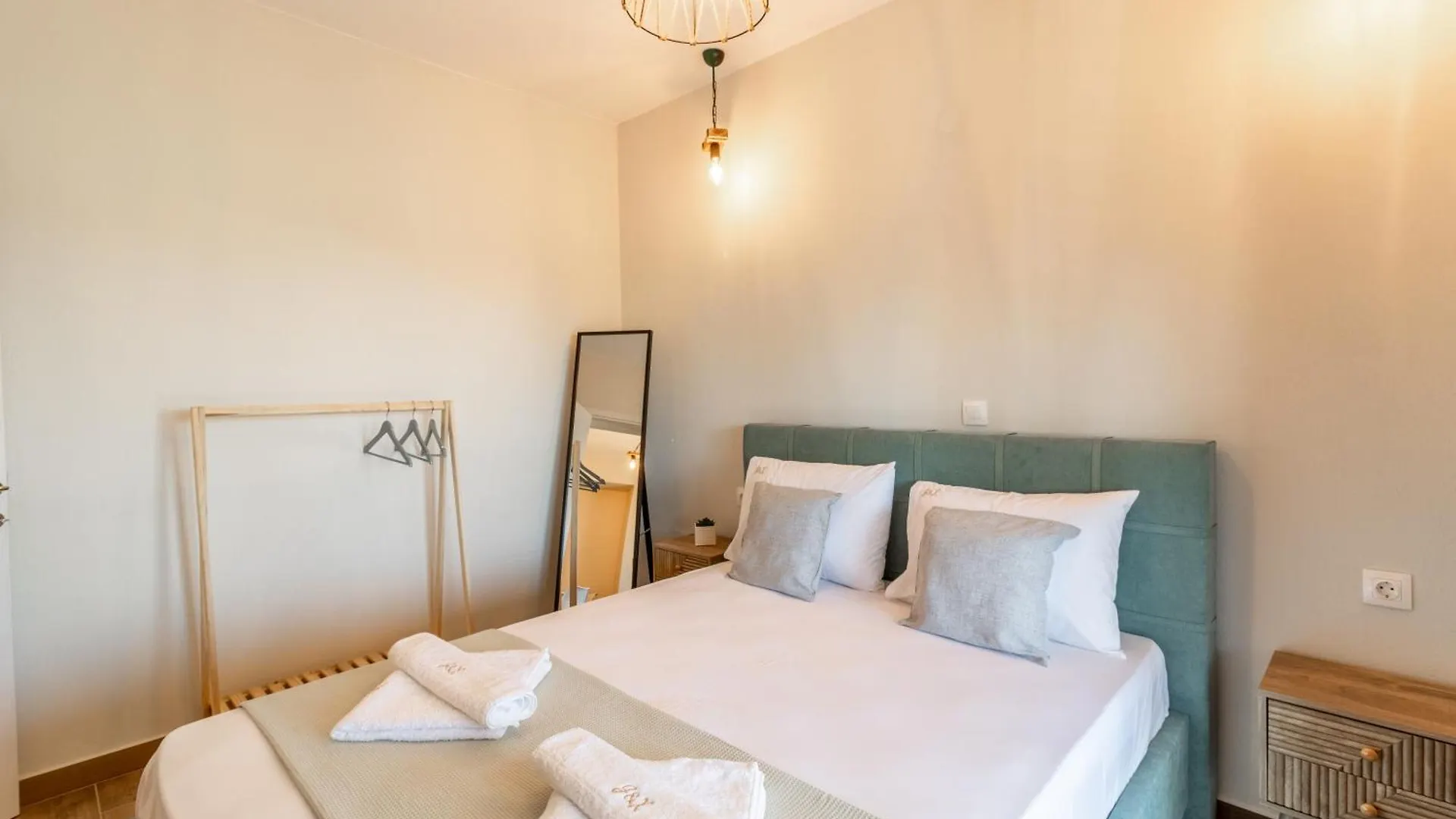 G C Luxury Apartments Nikiti  Greece